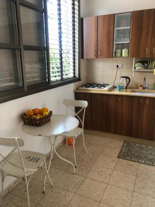 גולומב 43, הדר