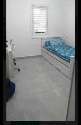 אנה פרנק 28, רמת הנשיא