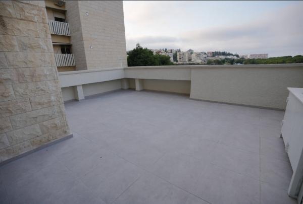 שער הגיא 23, אחוזה