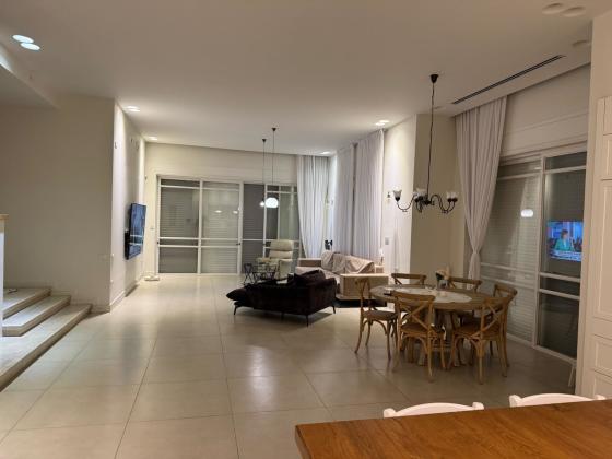 שדרות היונה 48