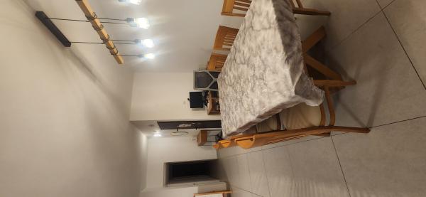 בן יהודה 19, מרכז