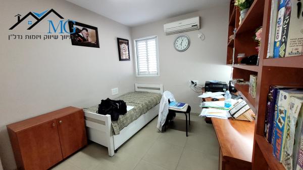 המעפילים 65, תל גיבורים