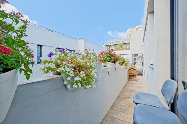 הרכבת 16, דרום רוטשילד