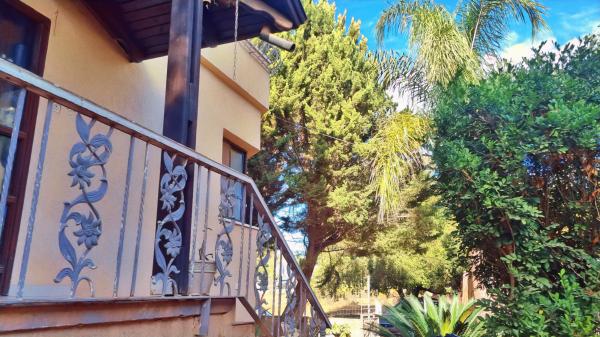 בשכונת מרכז המושבה