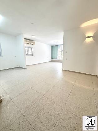 קיבוץ גלויות, רסקו ב