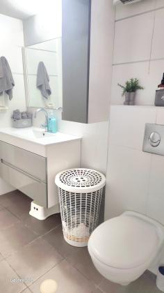 הקליר 9, בן ציון