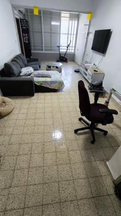 סוקולוב 18, הראשונים