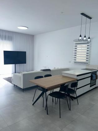 אריאל שרון, נווה שרון