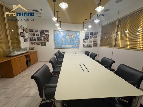 אתגר 2, אזור תעשיה טירת הכרמל