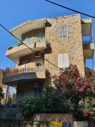 הלל 38, הדר עליון