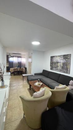 ניצנה 19, עמידר;ניצנה