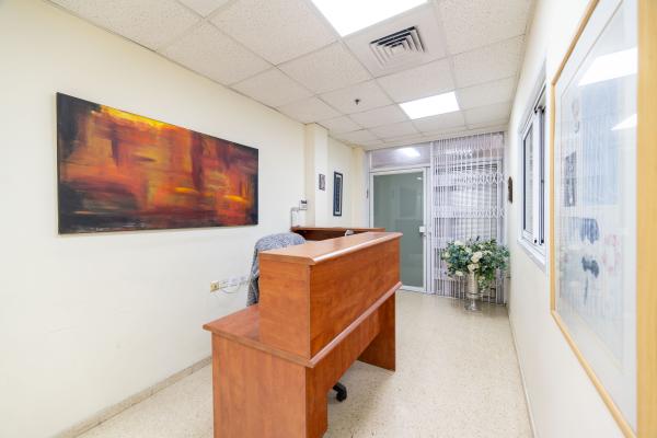 המכבים 3, מרכז העיר