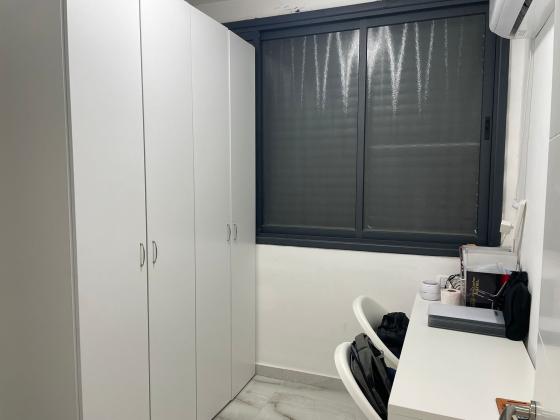 ברנר 7, שכונה א