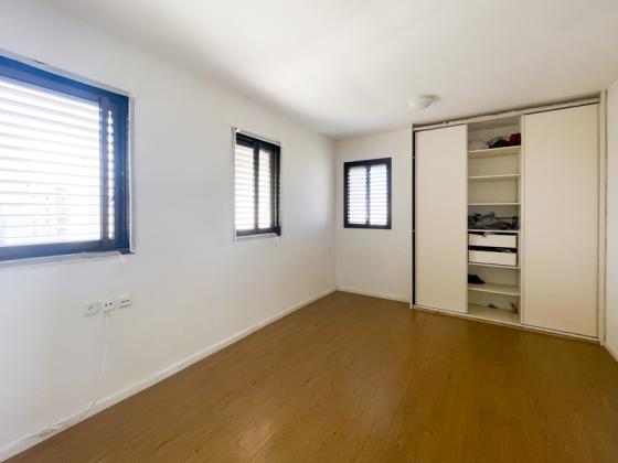 בשכונת נוה אביבים