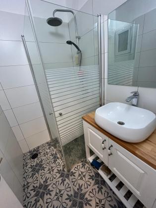 שדרות יעלים 20, שכונה ה