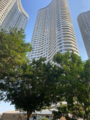 יצחק (זיקו) גרציאני 10, שרונה