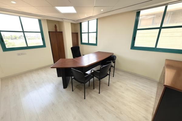 נחלת יצחק 34, נחלת יצחק