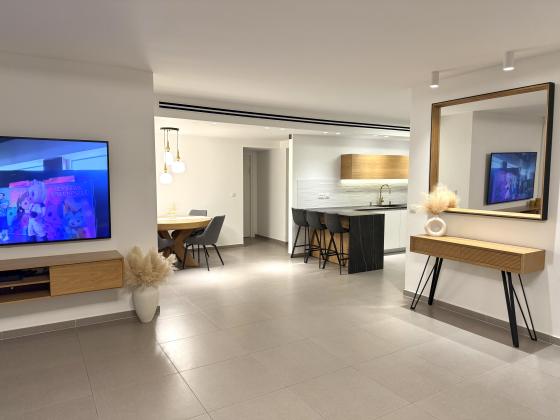 מרים הנביאה 15, פסגות אפק