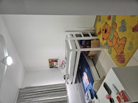 הרצל 10, מגדיאל