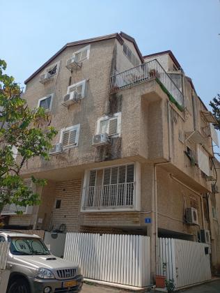 יעקב כאהן 5, קרית חיים מזרחית