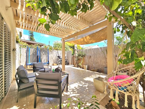 השלכת 5, בית אליעזר