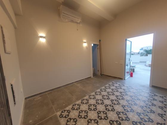 עגמי 1, עג'מי