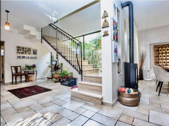 החצב 74, גבעת עדן