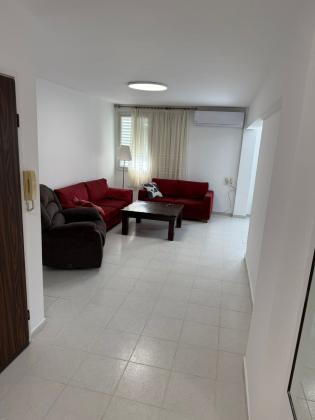 איינשטיין 72, רמת אביב