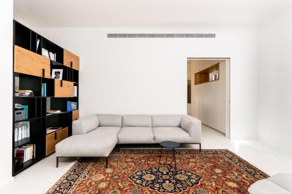 מזא"ה 1, לב תל אביב