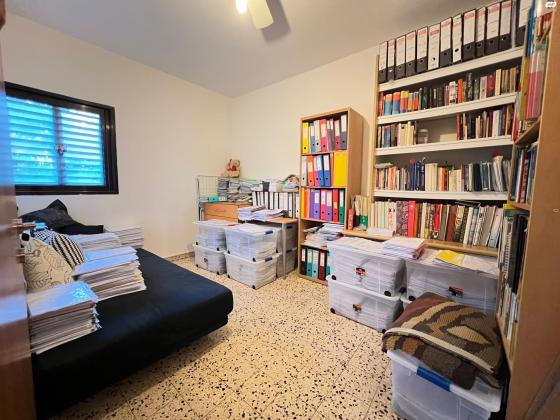 המייסדים 18, קרית ספיר