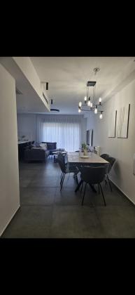 ענת גוב 10, אונו פארק