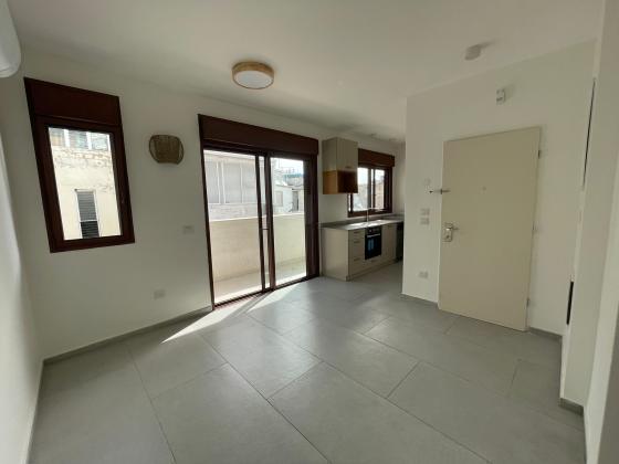 יקותיאל 24, התקווה