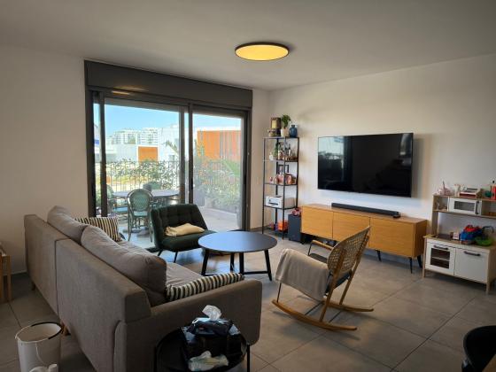 יוסי שריד 5, גליל ים החדשה