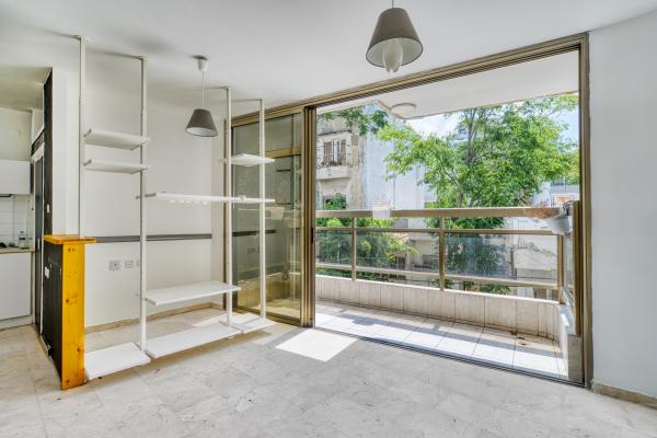 פרץ חיות 30, לב תל אביב