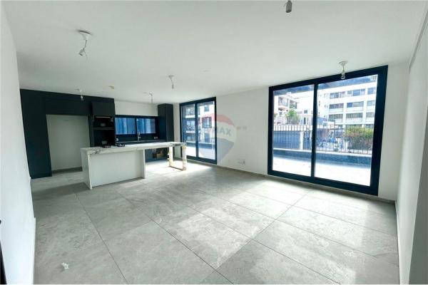 חיים ויטל 23, פלורנטין