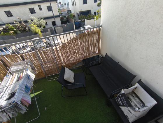 שבט יהודה 13, אחיסמך