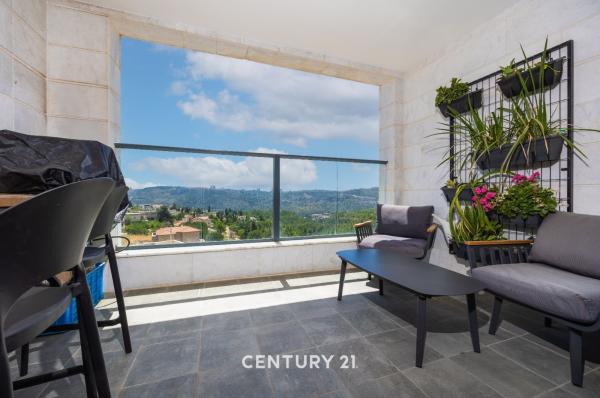 שקד, נופי החורש