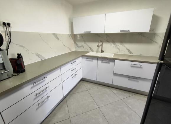 בן גוריון 11, בן גוריון