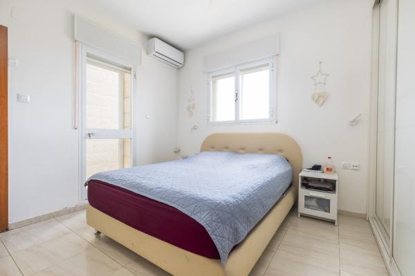 רא"ל דוד אלעזר 12, המגינים (השמשוני דרום)