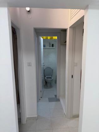 הופיין 8, נוה אביבים