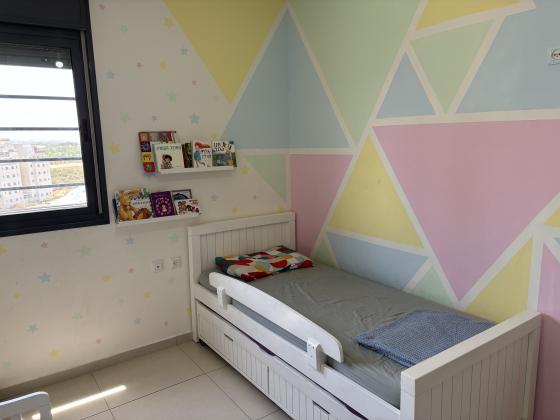 הרב ישעיהו משורר 22, הדר גנים