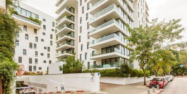 בשכונת רמת אביב ג