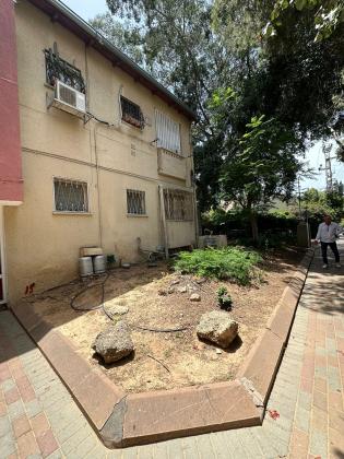 בשכונת רמת אביב