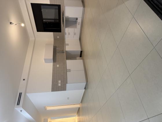 ארלוזורוב 69, מרכז העיר