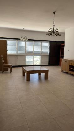 ליבורנו 11, רמת הנשיא