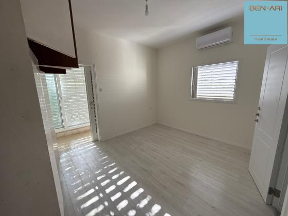 אפשטיין, הצפון החדש סביבת כיכר המדינה