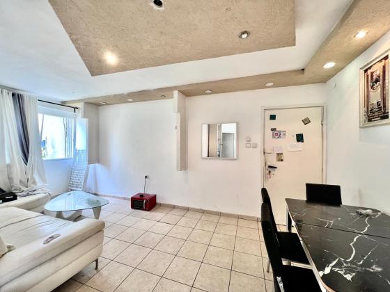 יוספטל 12, נאות הרצל