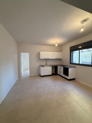 מירון 3, נוה שאנן