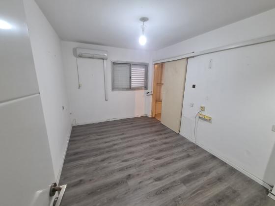 אביבים, אגרובנק