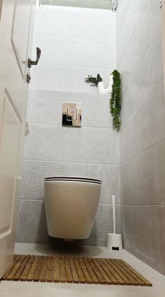 שפירא מאיר 5, מרכז העיר